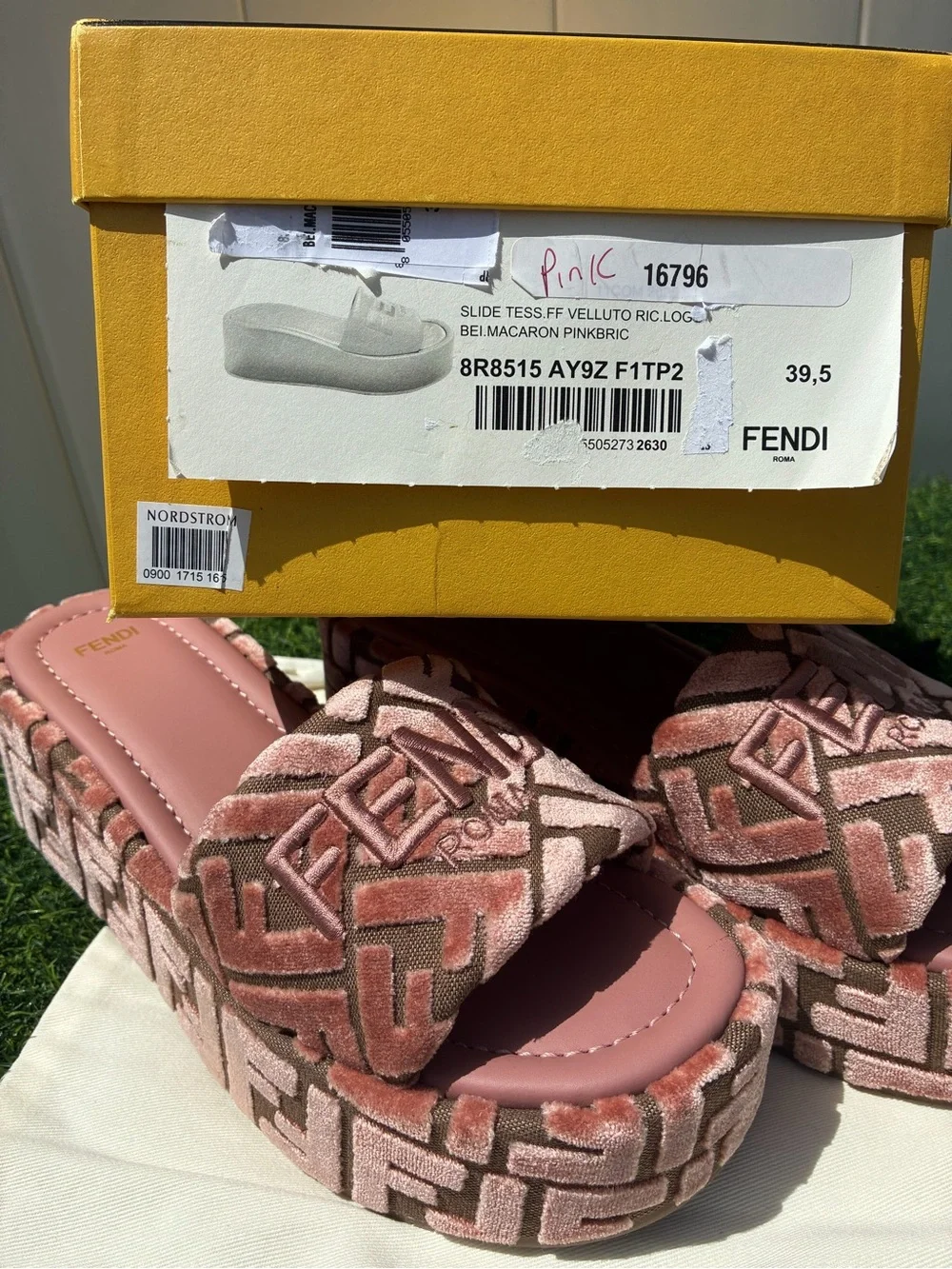 FENDI SUNSHINE PINK FF MONOGRAM PLATFORM SLIDE SANDALS EMBROIDERED LOGO SZ 39.5